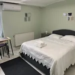 Azza Aparthotel
