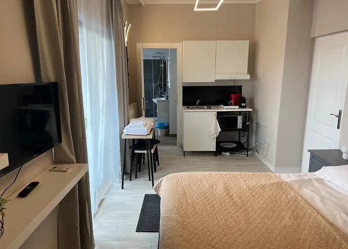 Azza Aparthotel